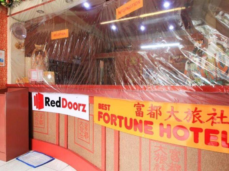 Reddoorz Plus @ Chinatown Binondo Manila Exterior foto