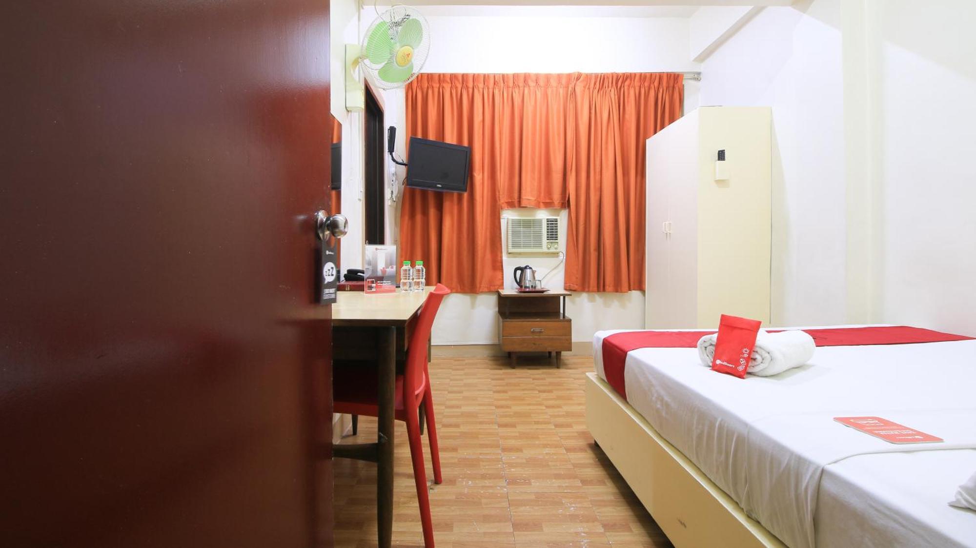 Reddoorz Plus @ Chinatown Binondo Manila Exterior foto
